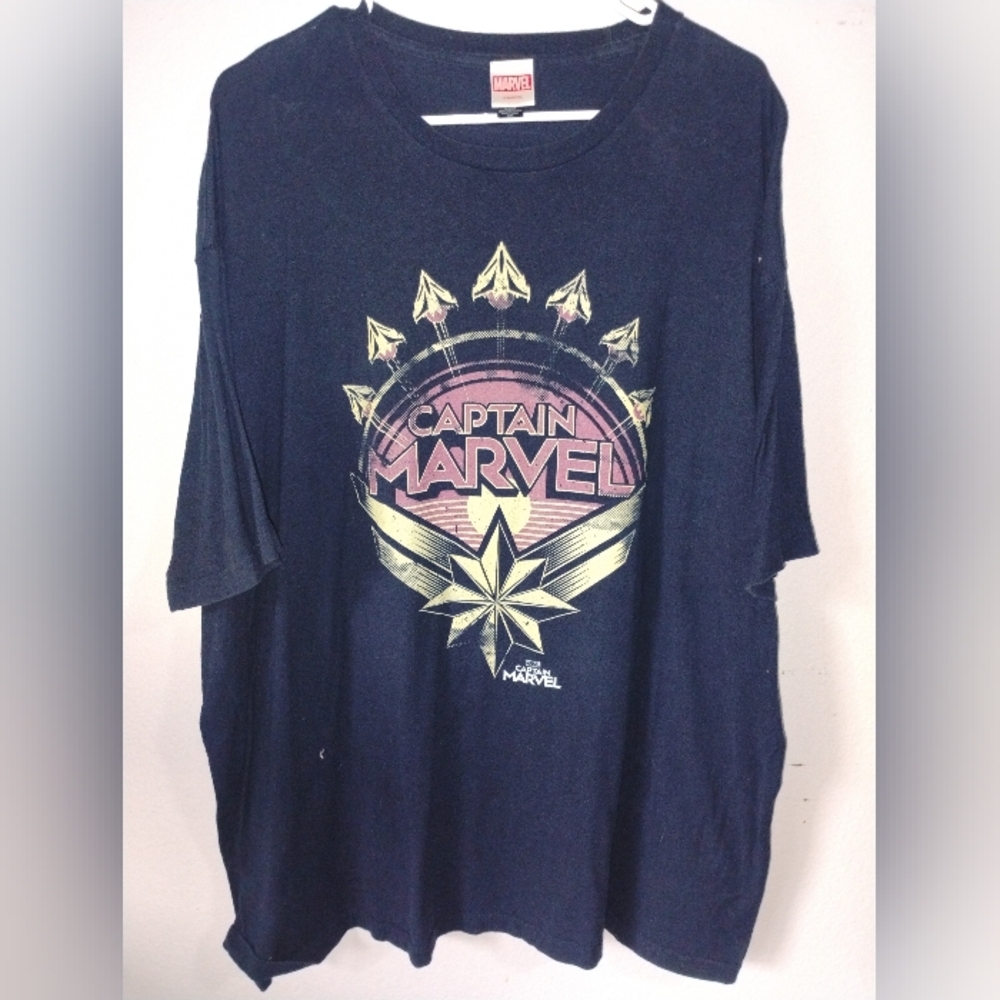 Marvel Captain Marvel Black Graphic Short Sleeve Tee